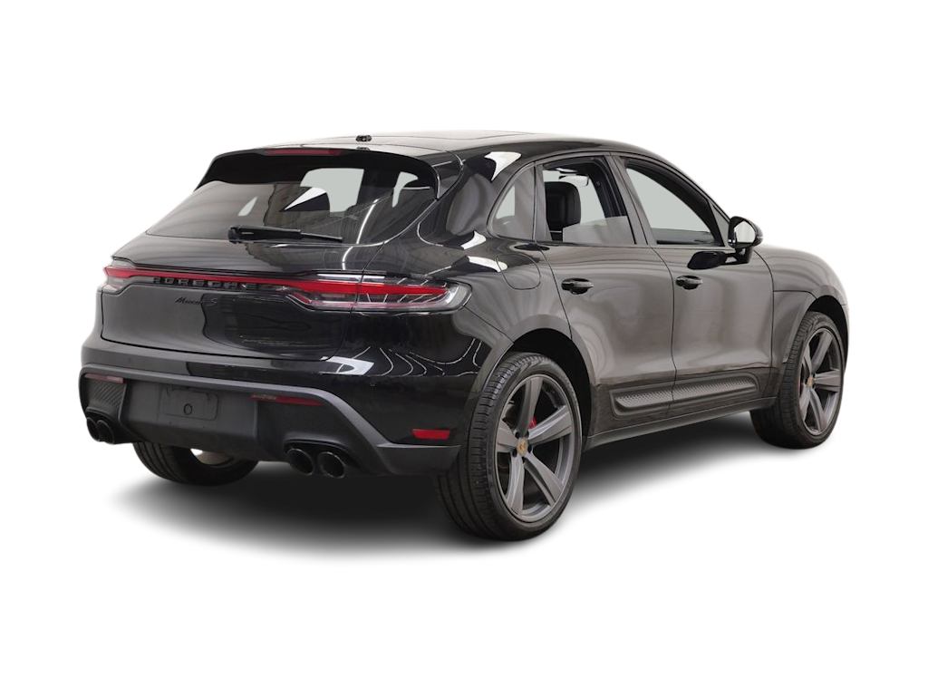 Thumbnail: 2023 Porsche Macan - 11