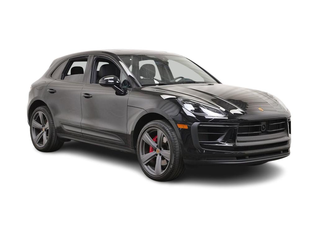 Thumbnail: 2023 Porsche Macan - 13