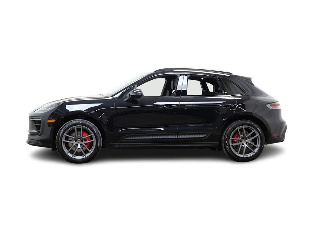 Thumbnail: 2026 Porsche Macan - 3
