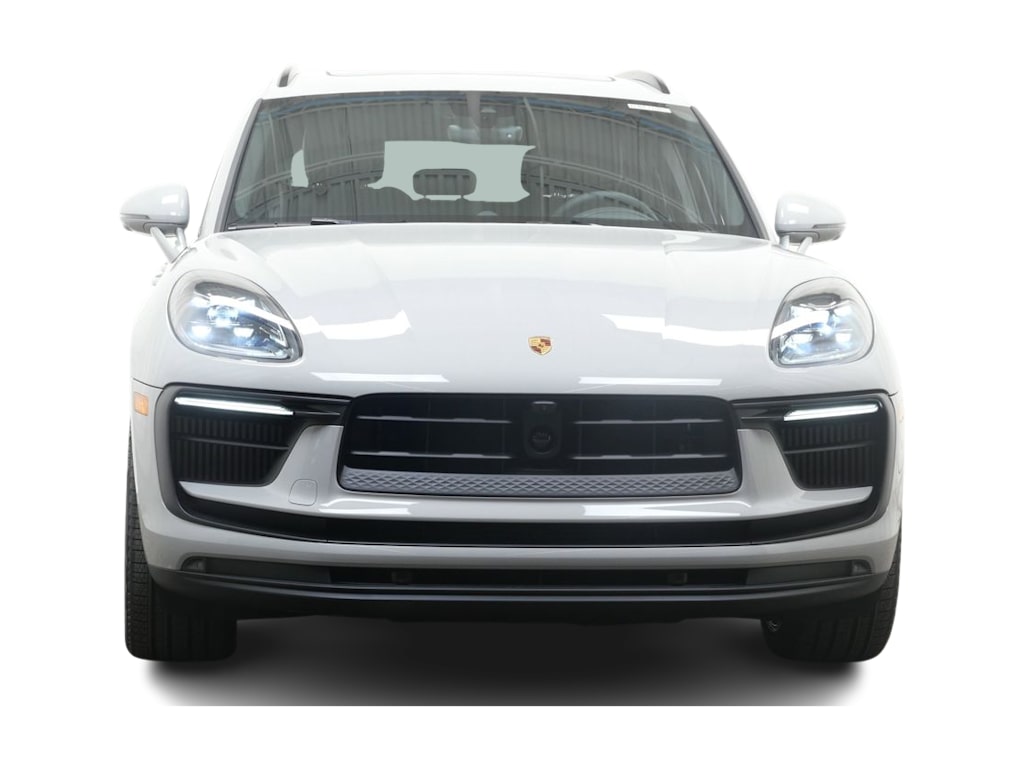 Thumbnail: 2026 Porsche Macan - 6