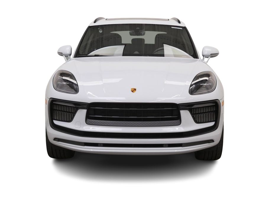 Thumbnail: 2022 Porsche Macan - 16