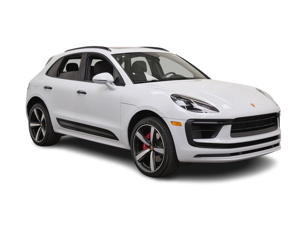 Thumbnail: 2022 Porsche Macan - 15