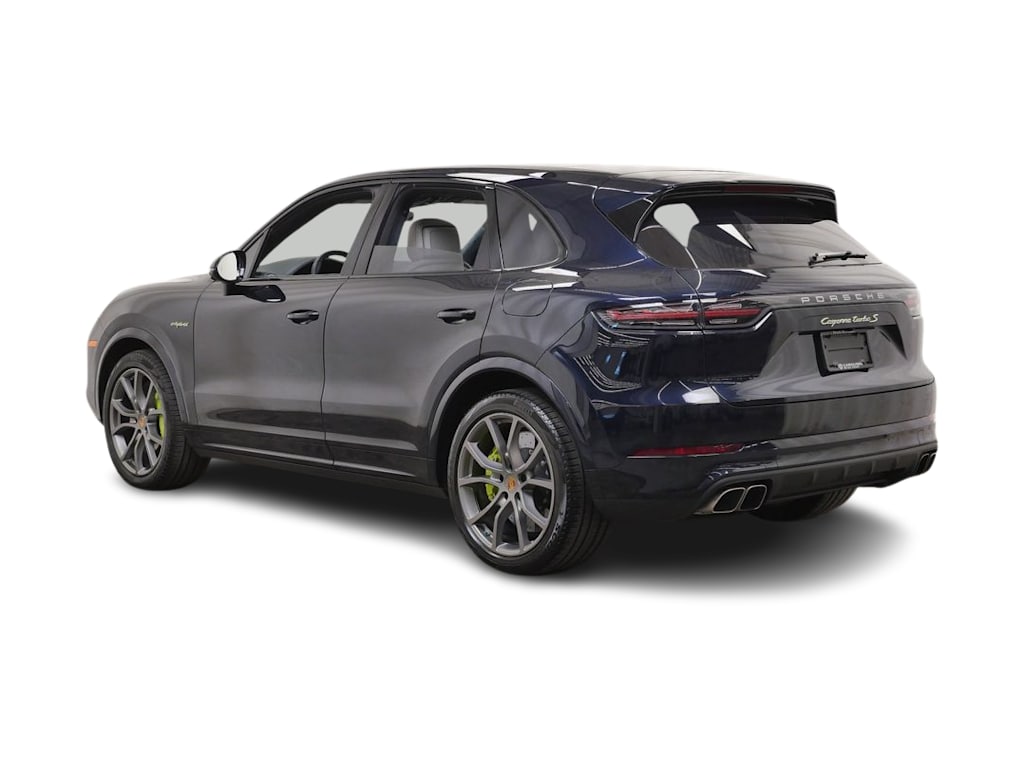 Thumbnail: 2023 Porsche Cayenne - 4