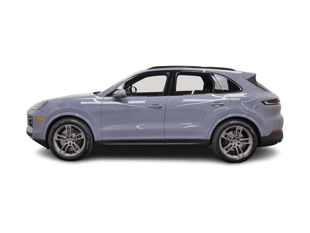 Thumbnail: 2026 Porsche Cayenne - 3