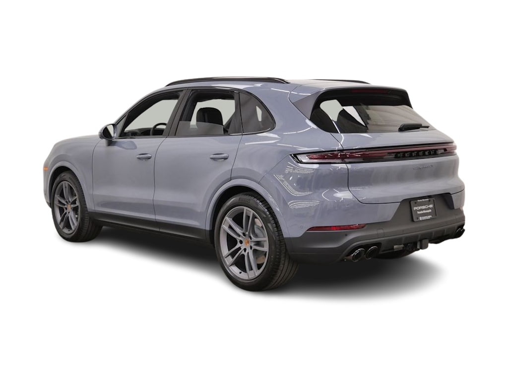 Thumbnail: 2026 Porsche Cayenne - 4