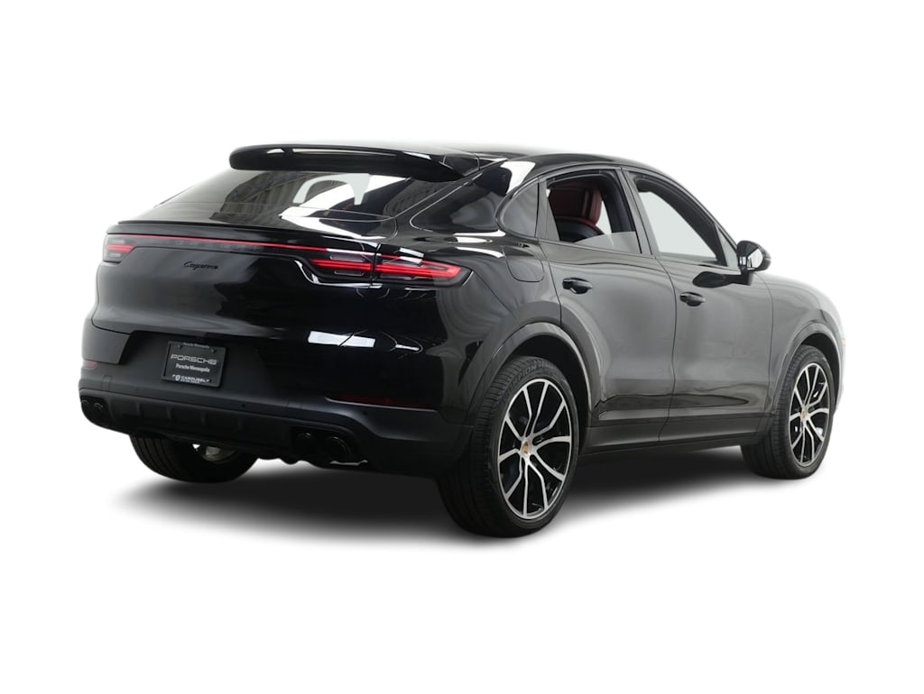 Thumbnail: 2023 Porsche Cayenne - 12