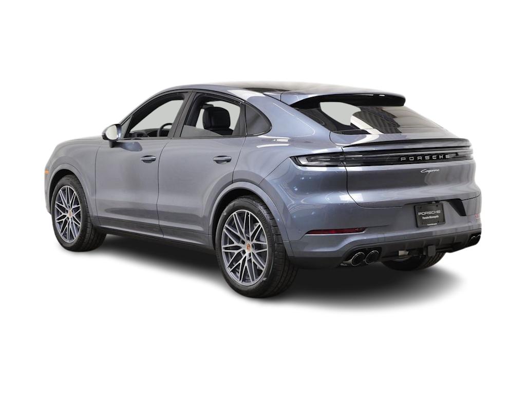 Thumbnail: 2026 Porsche Cayenne - 4