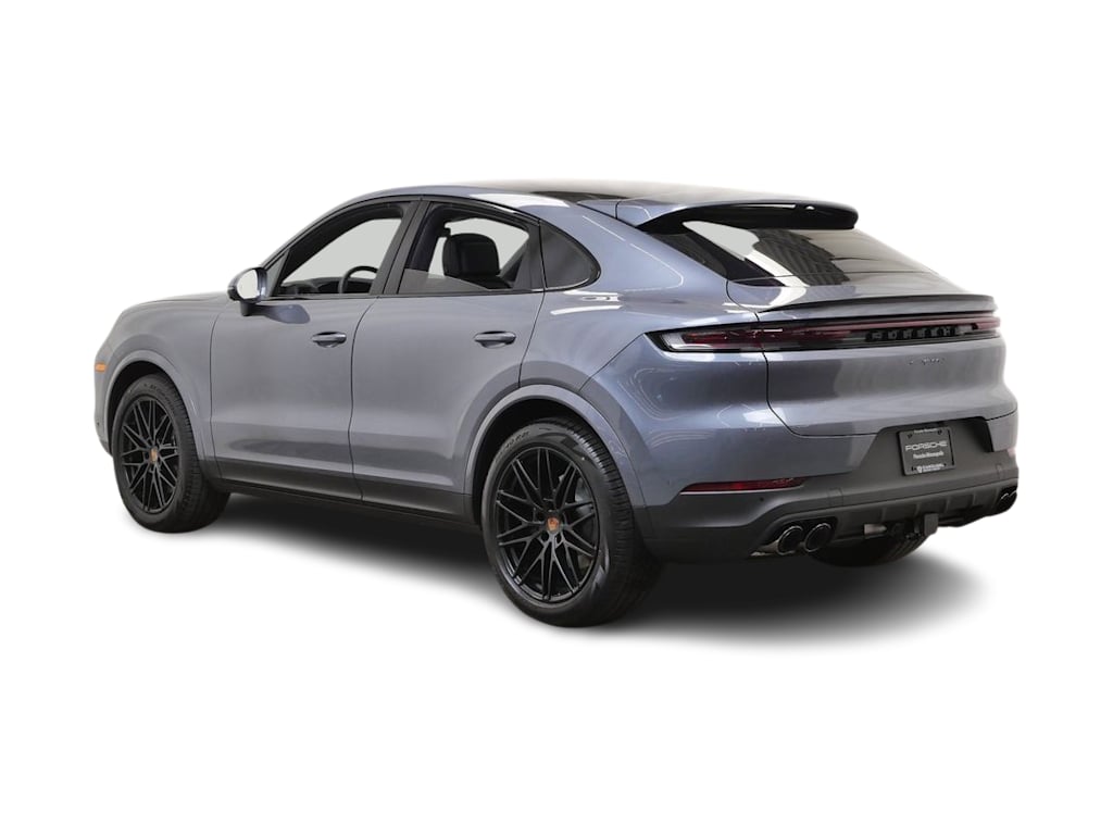 Thumbnail: 2026 Porsche Cayenne - 4