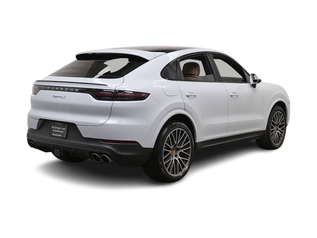 Thumbnail: 2023 Porsche Cayenne - 12