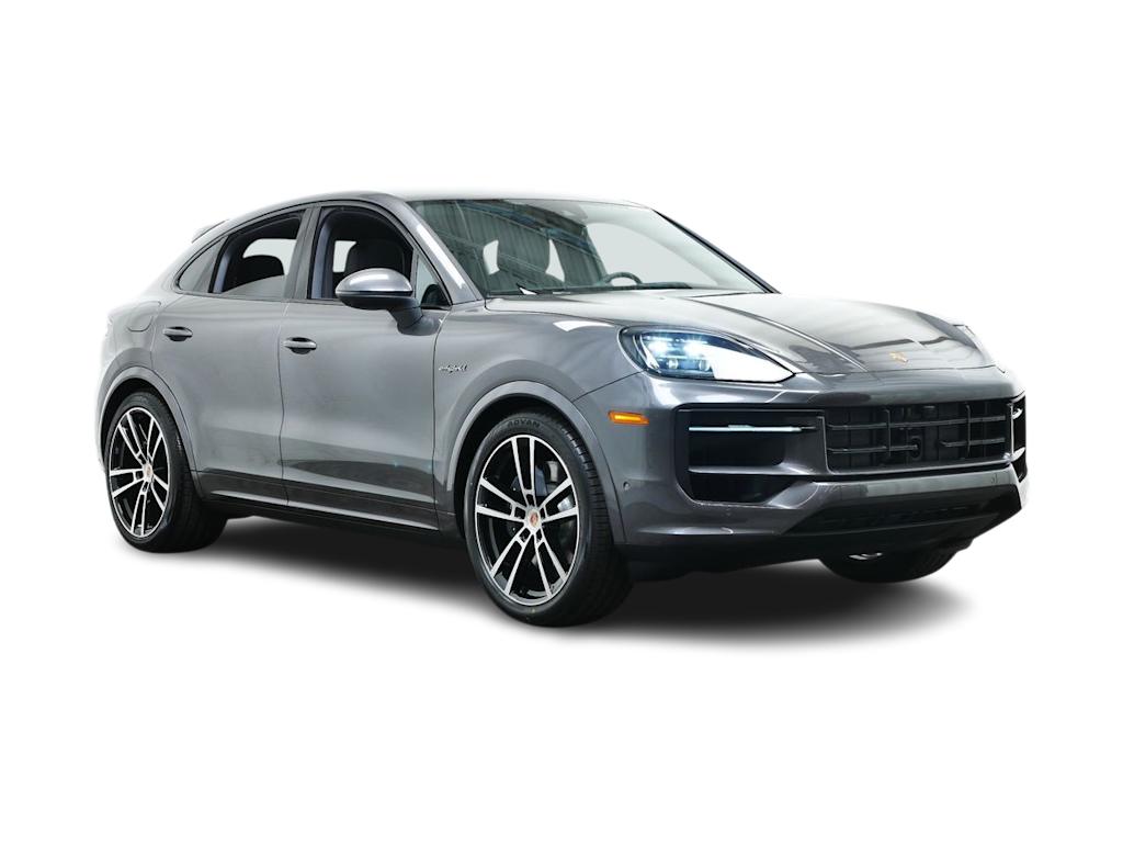 Thumbnail: 2026 Porsche Cayenne - 16