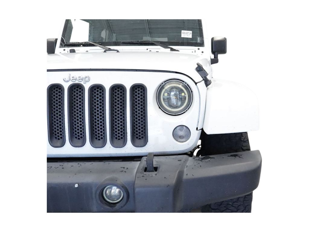 Thumbnail: 2016 Jeep Wrangler - 20