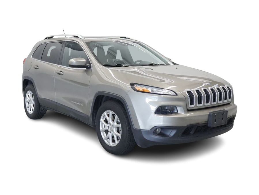 Thumbnail: 2016 Jeep Cherokee - 13