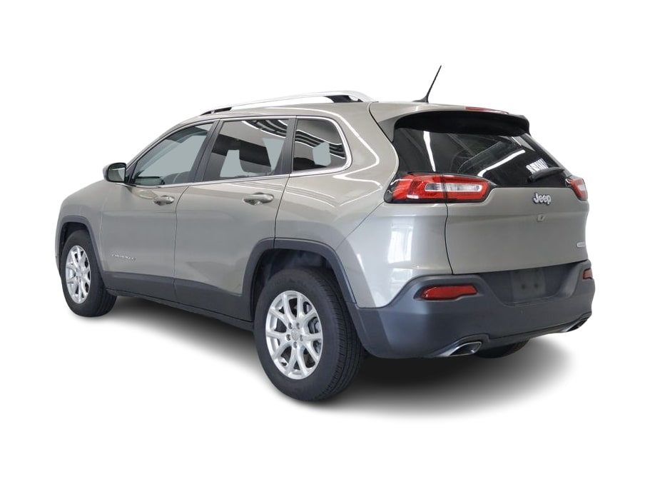Thumbnail: 2016 Jeep Cherokee - 4