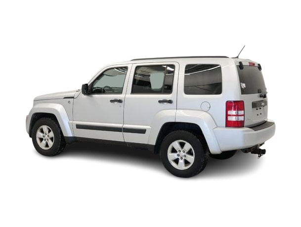 2012 Jeep Liberty Sport 41