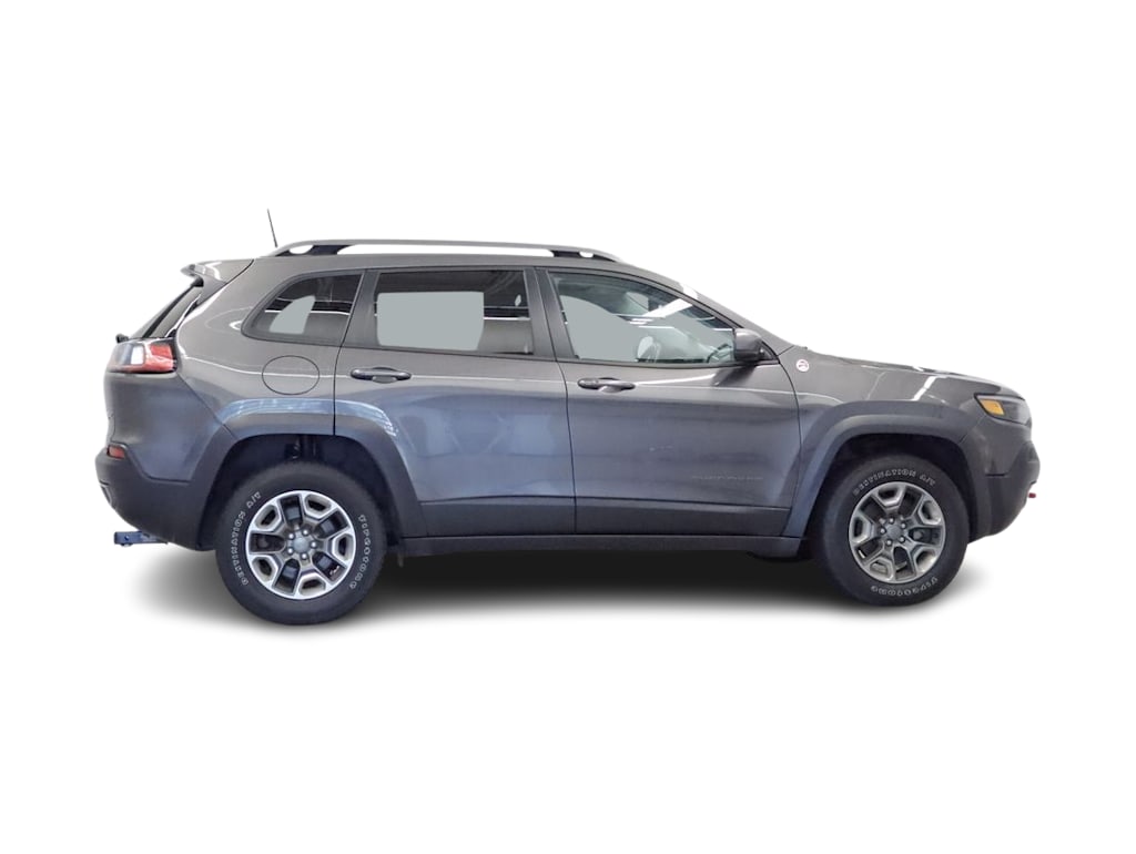 Thumbnail: 2019 Jeep Cherokee - 13