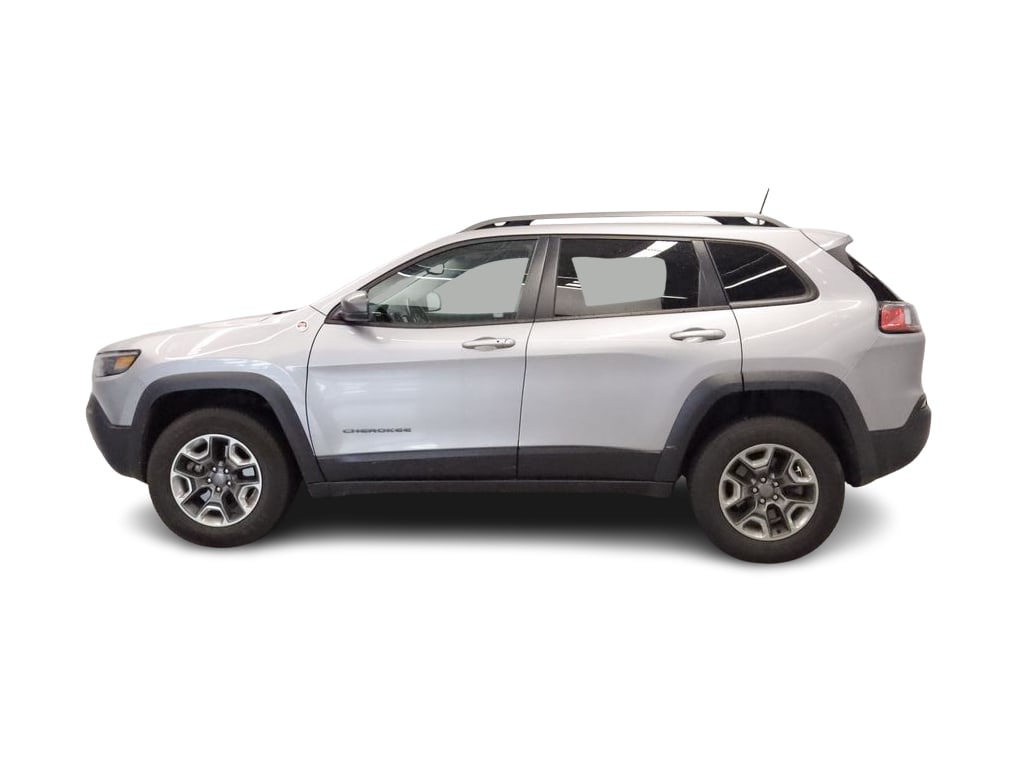 Thumbnail: 2020 Jeep Cherokee - 3