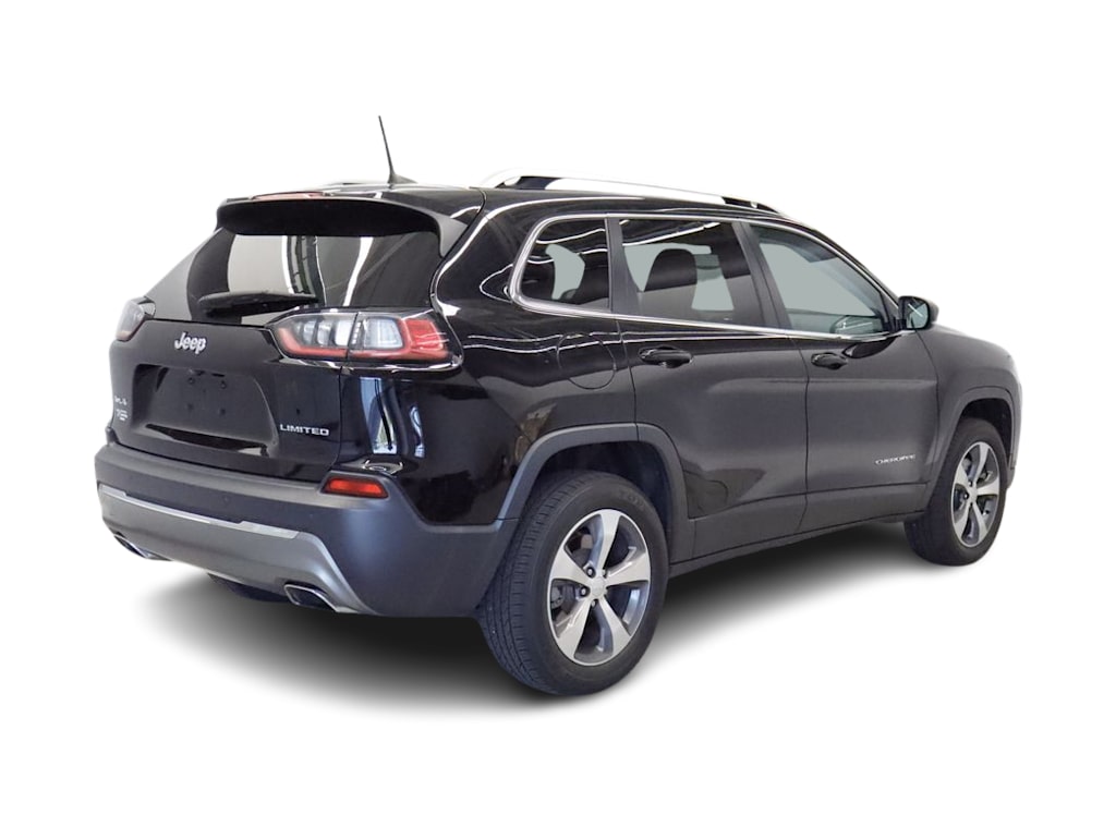 Thumbnail: 2020 Jeep Cherokee - 14