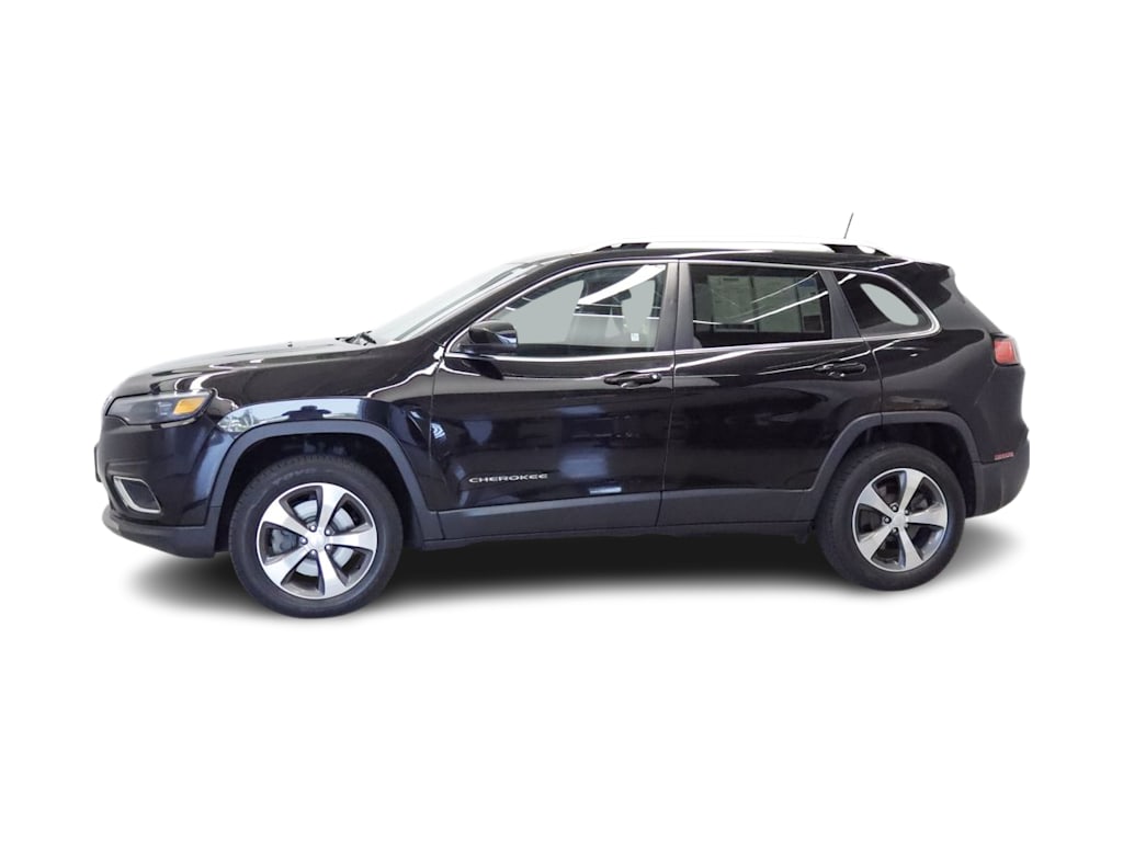 Thumbnail: 2020 Jeep Cherokee - 3