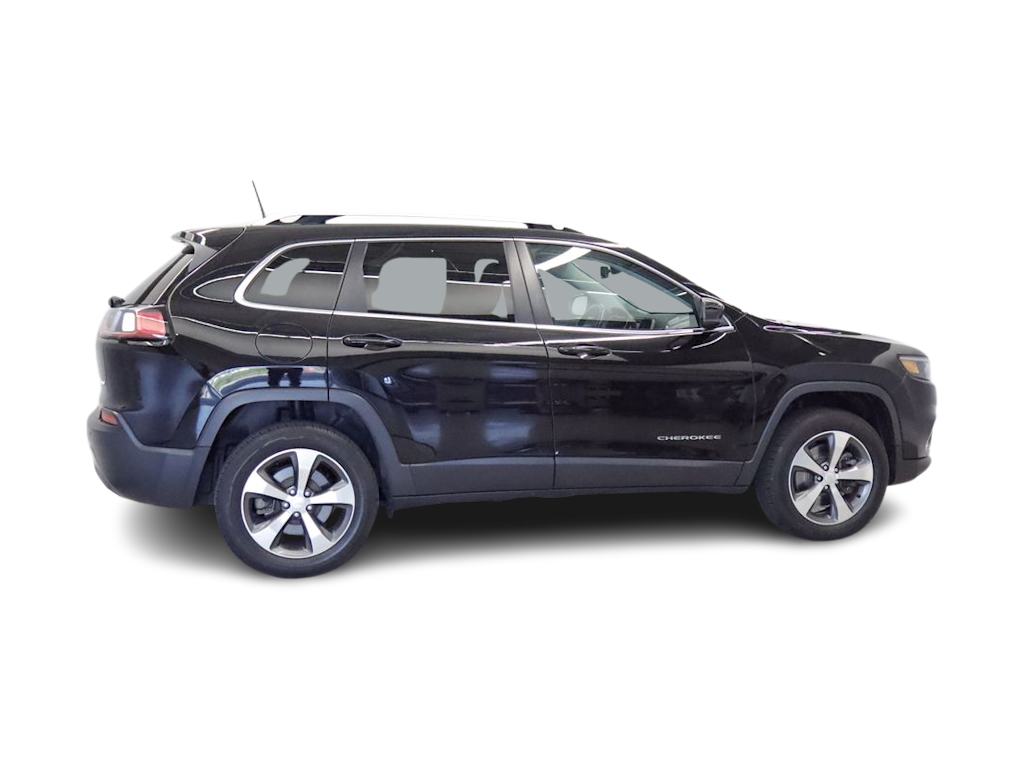 Thumbnail: 2020 Jeep Cherokee - 15