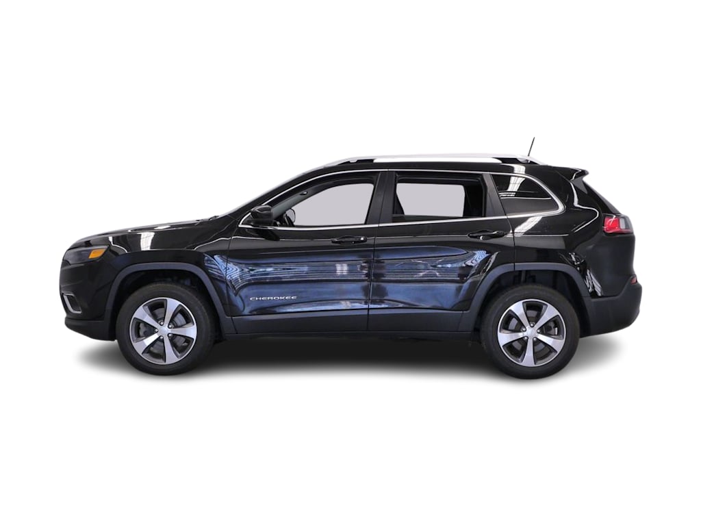 Thumbnail: 2020 Jeep Cherokee - 3