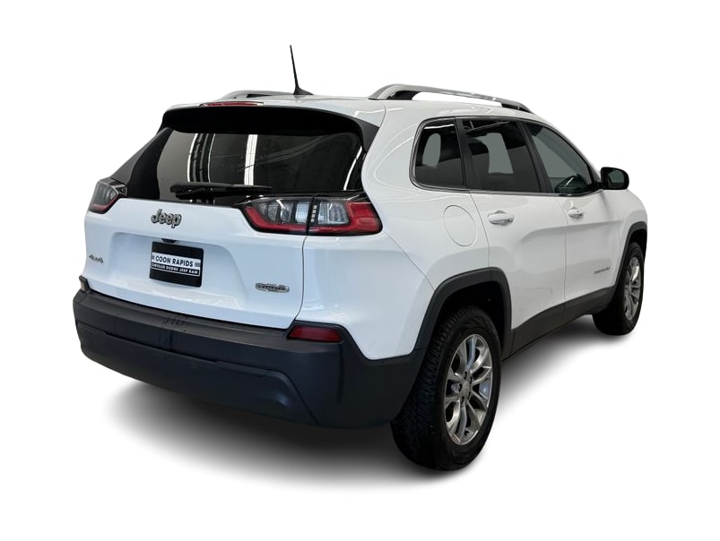 Thumbnail: 2019 Jeep Cherokee - 17