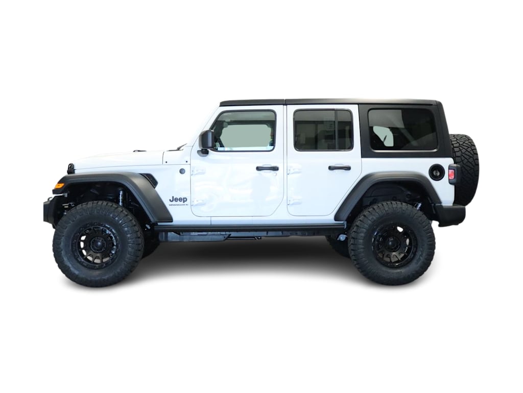 Thumbnail: 2026 Jeep Wrangler - 3