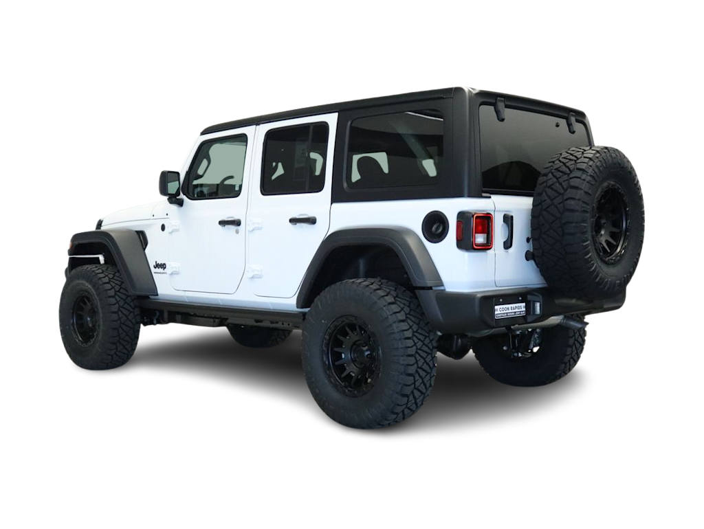 Thumbnail: 2026 Jeep Wrangler - 4