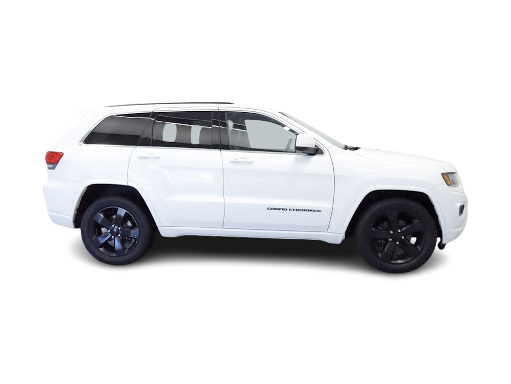 Thumbnail: 2015 Jeep Grand Cherokee - 16