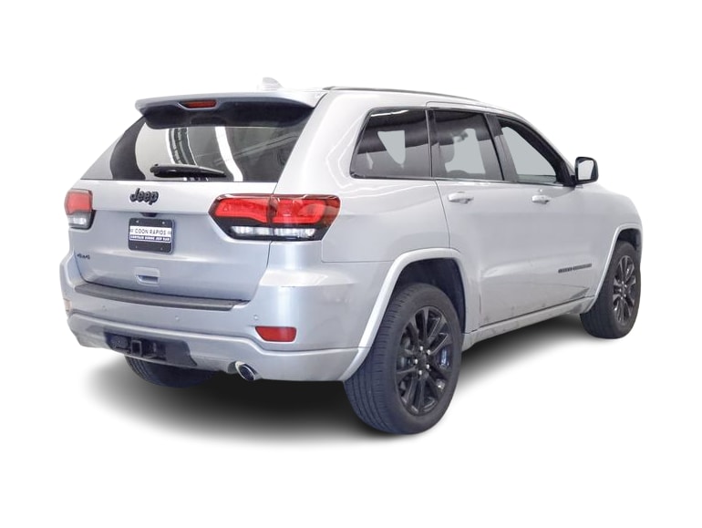 Thumbnail: 2021 Jeep Grand Cherokee - 16