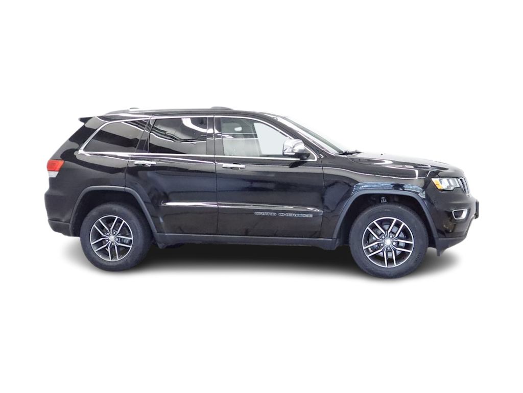Thumbnail: 2018 Jeep Grand Cherokee - 18