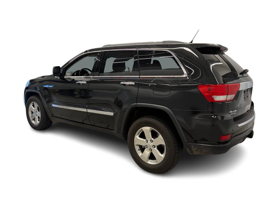 Thumbnail: 2012 Jeep Grand Cherokee - 19