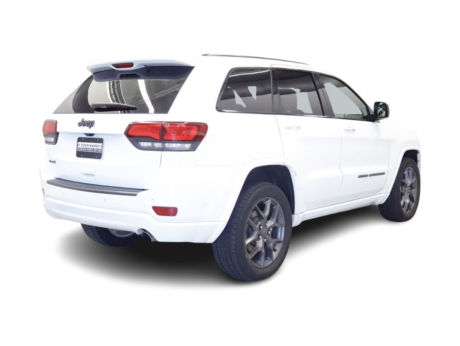 Thumbnail: 2021 Jeep Grand Cherokee - 16