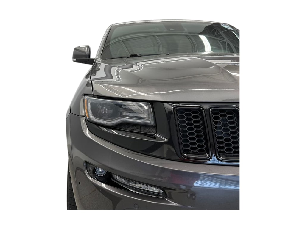 Thumbnail: 2015 Jeep Grand Cherokee - 18