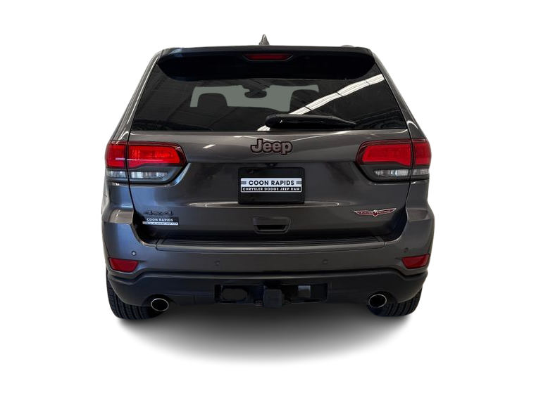 Thumbnail: 2017 Jeep Grand Cherokee - 5