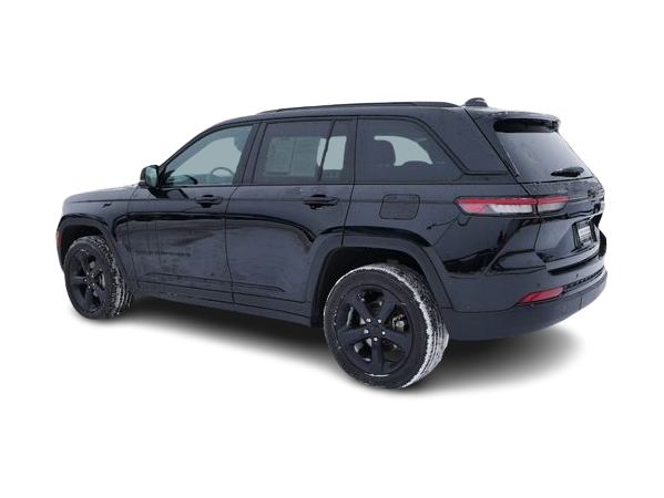 2023 Jeep Grand Cherokee Laredo 4