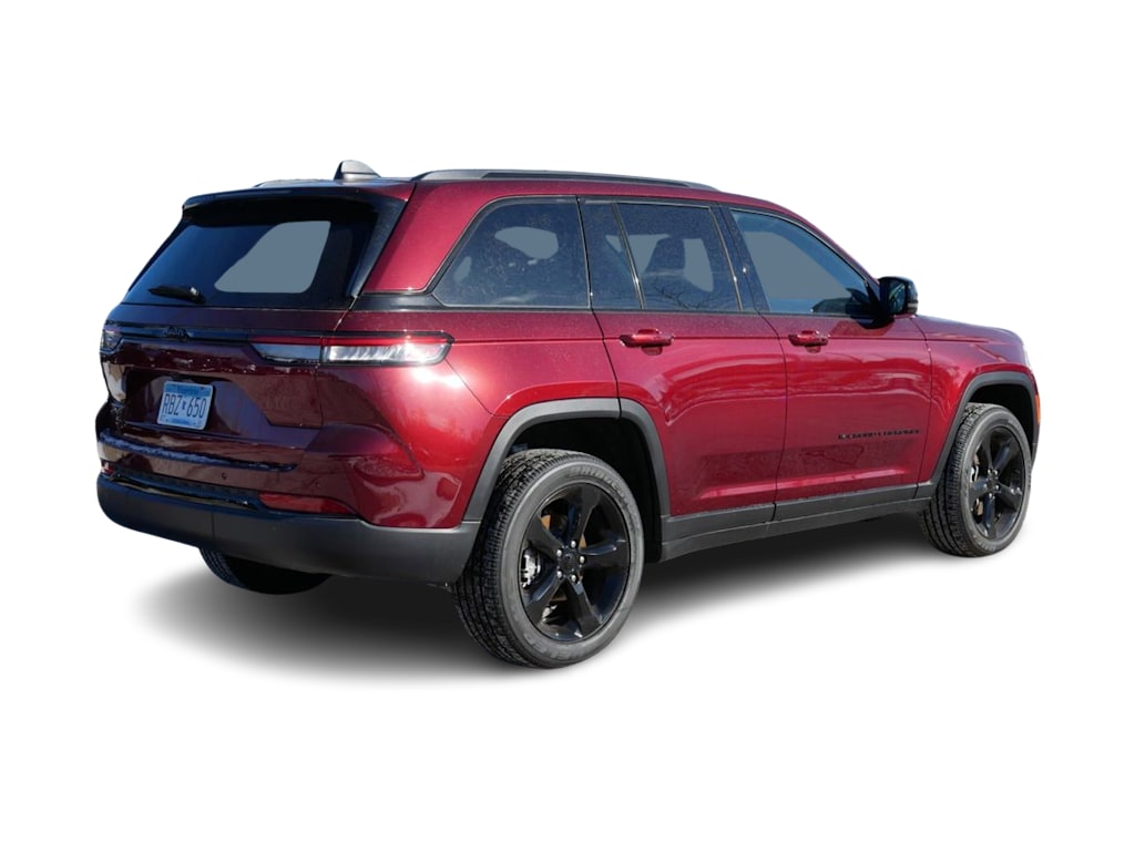 Thumbnail: 2024 Jeep Grand Cherokee - 22