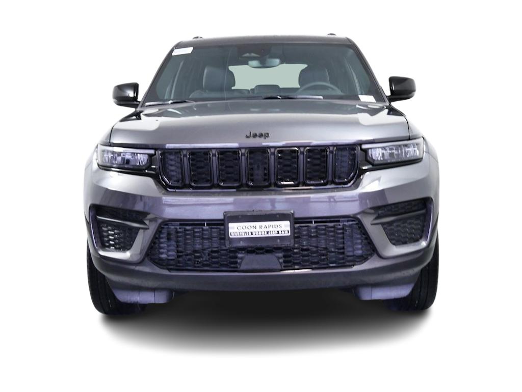 Thumbnail: 2024 Jeep Grand Cherokee - 17