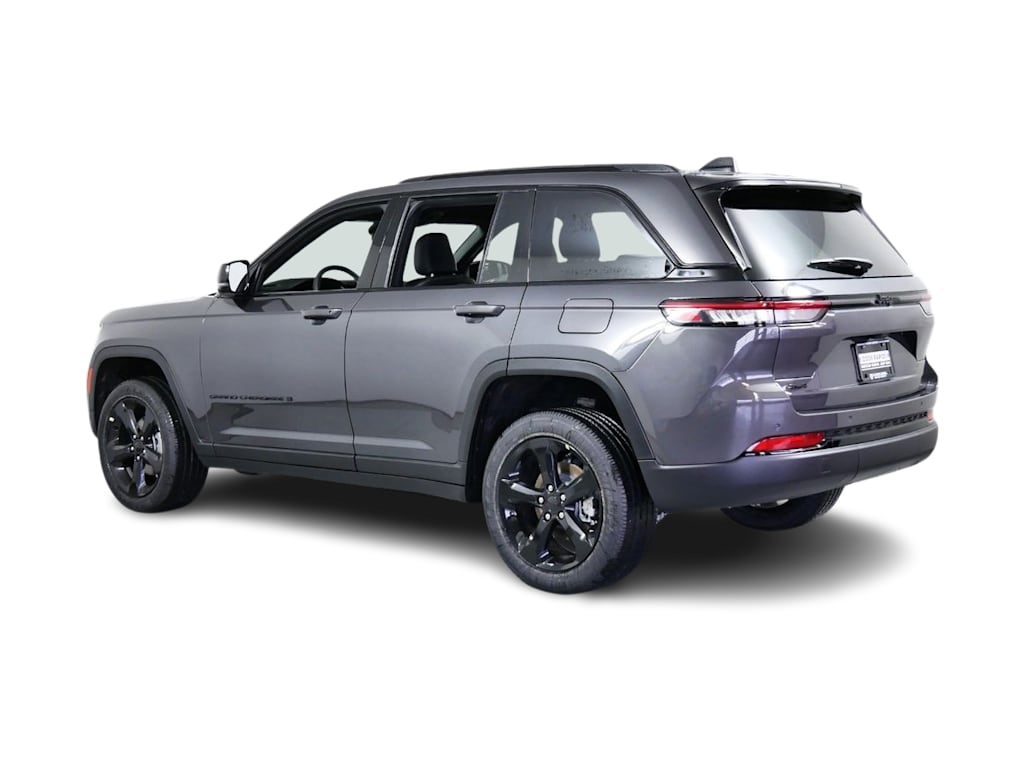 Thumbnail: 2024 Jeep Grand Cherokee - 4