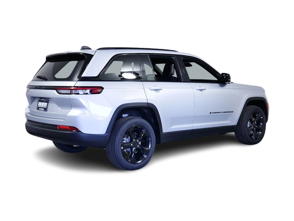 Thumbnail: 2024 Jeep Grand Cherokee - 21