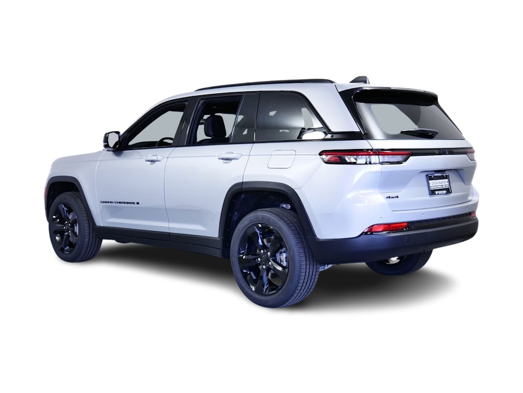 Thumbnail: 2024 Jeep Grand Cherokee - 4