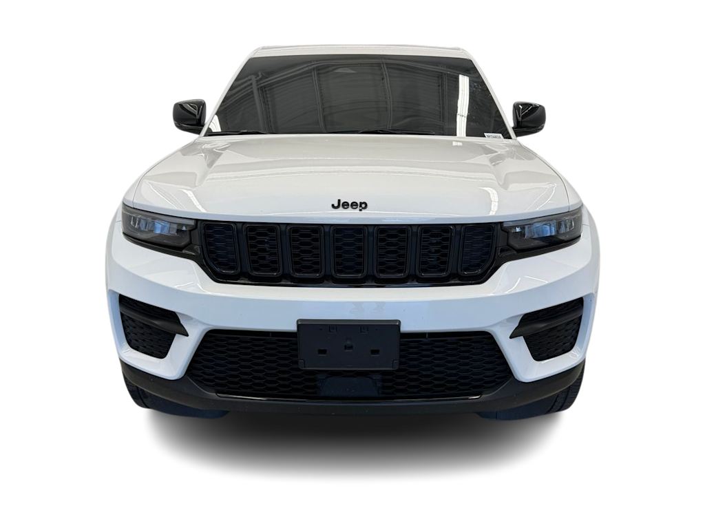 Thumbnail: 2023 Jeep Grand Cherokee - 6