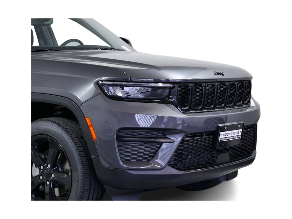 Thumbnail: 2024 Jeep Grand Cherokee - 4