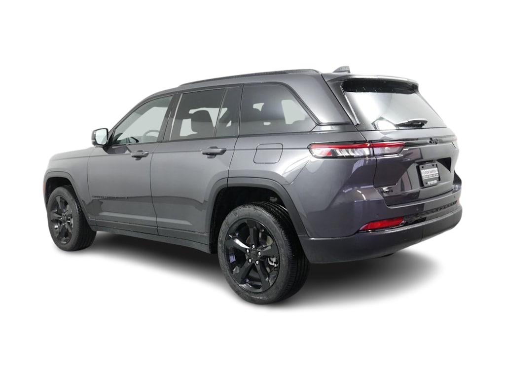 Thumbnail: 2024 Jeep Grand Cherokee - 4