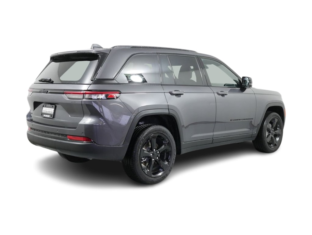 Thumbnail: 2024 Jeep Grand Cherokee - 21
