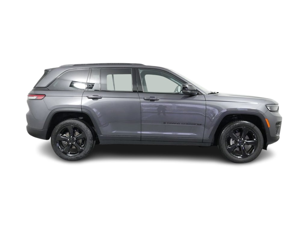 Thumbnail: 2024 Jeep Grand Cherokee - 20
