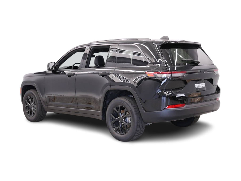 Thumbnail: 2026 Jeep Grand Cherokee - 4