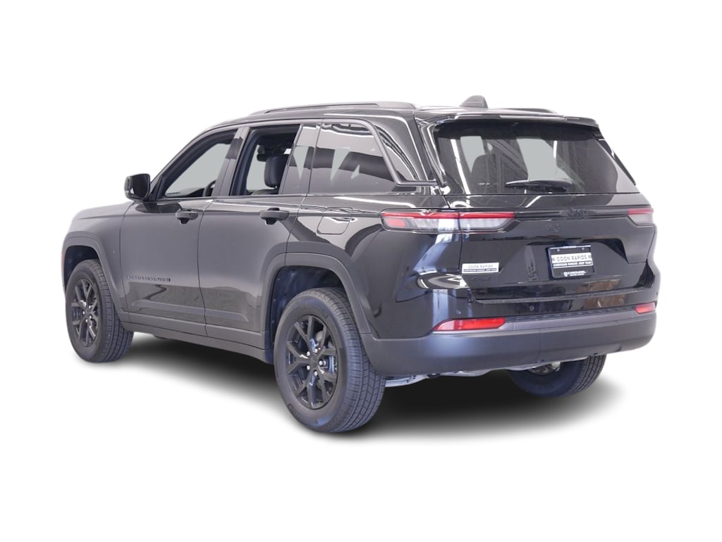 Thumbnail: 2026 Jeep Grand Cherokee - 4