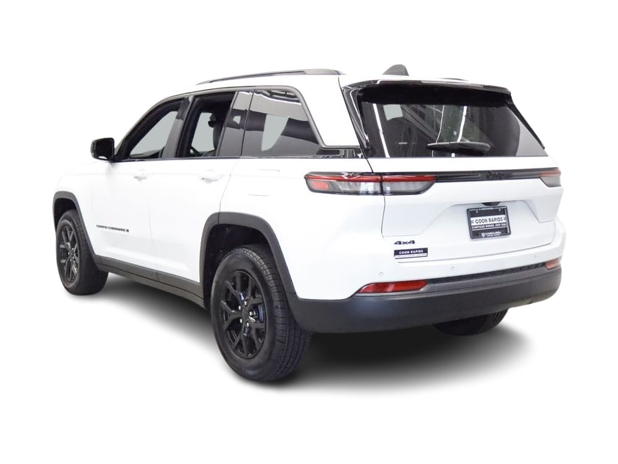 Thumbnail: 2026 Jeep Grand Cherokee - 4