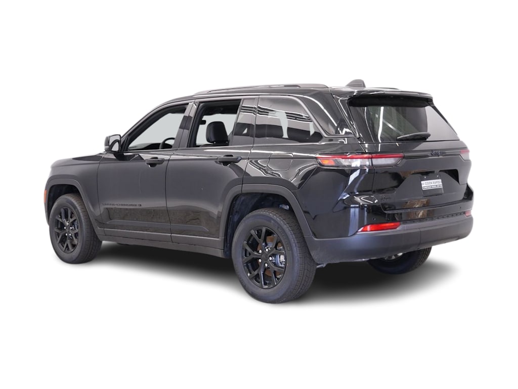 Thumbnail: 2026 Jeep Grand Cherokee - 4