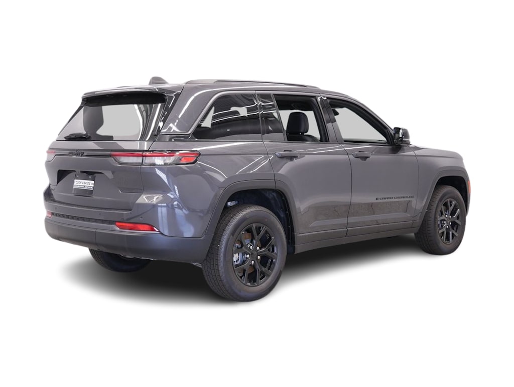 Thumbnail: 2026 Jeep Grand Cherokee - 16